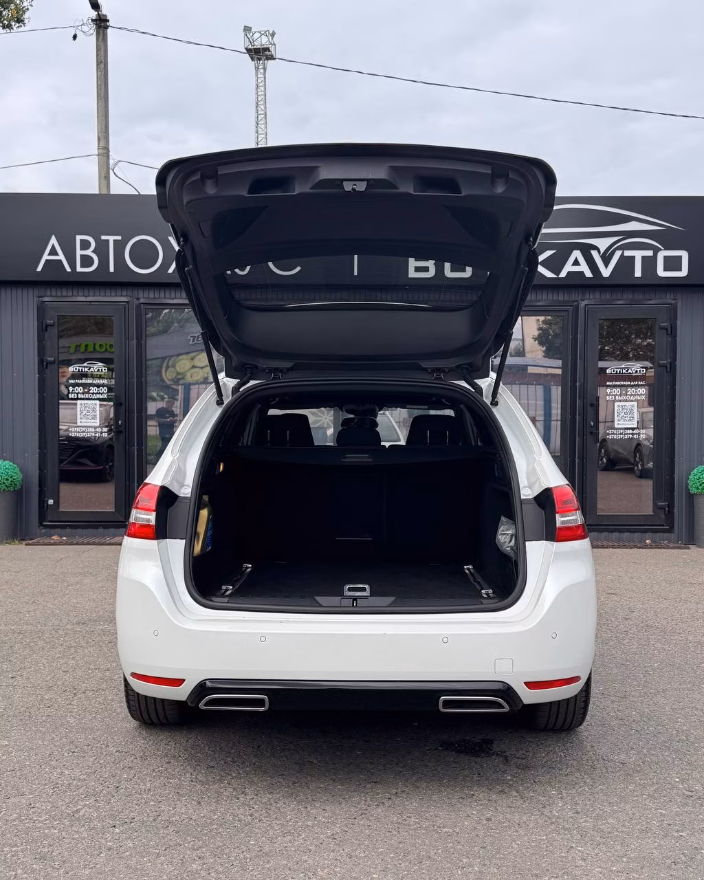 Peugeot 308 фото 14