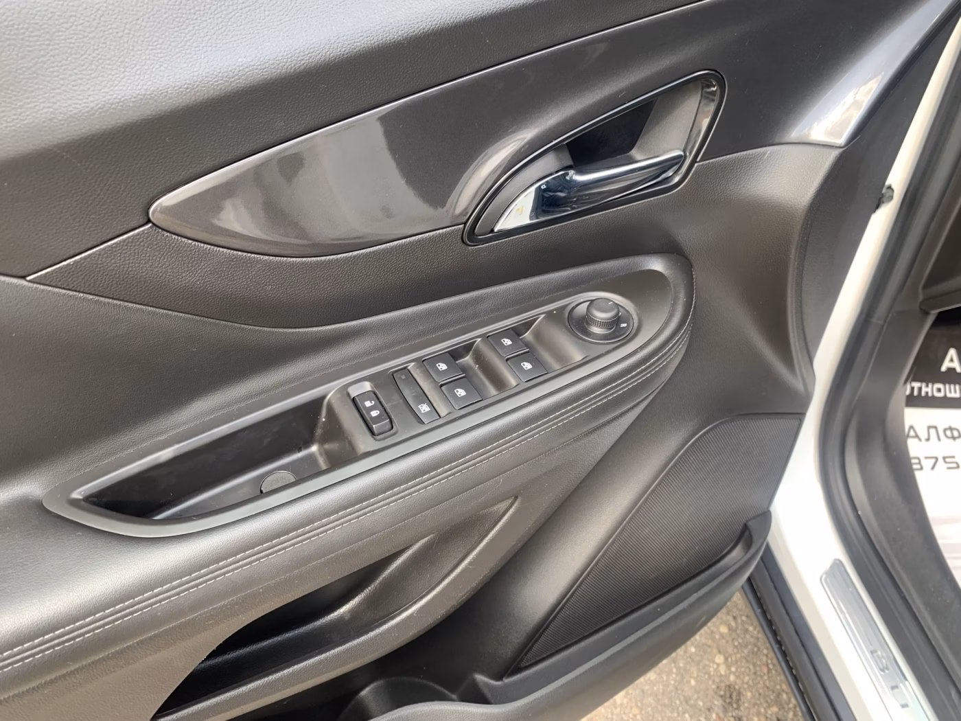 Buick Encore фото 11