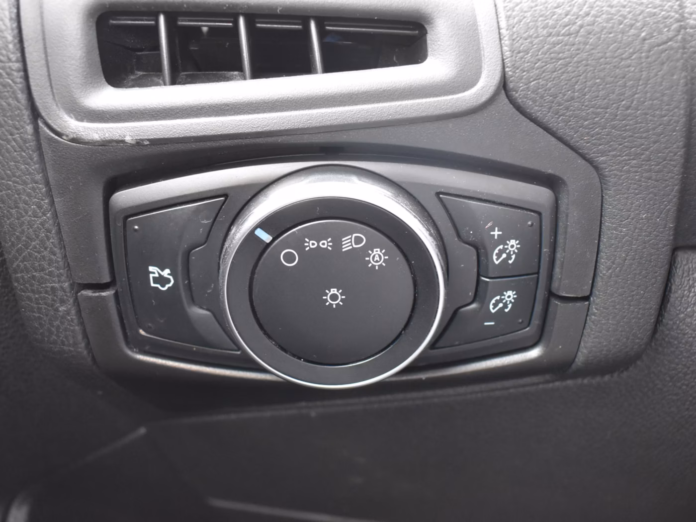 Ford Focus фото 13