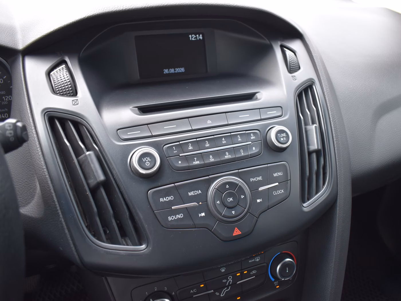 Ford Focus фото 17