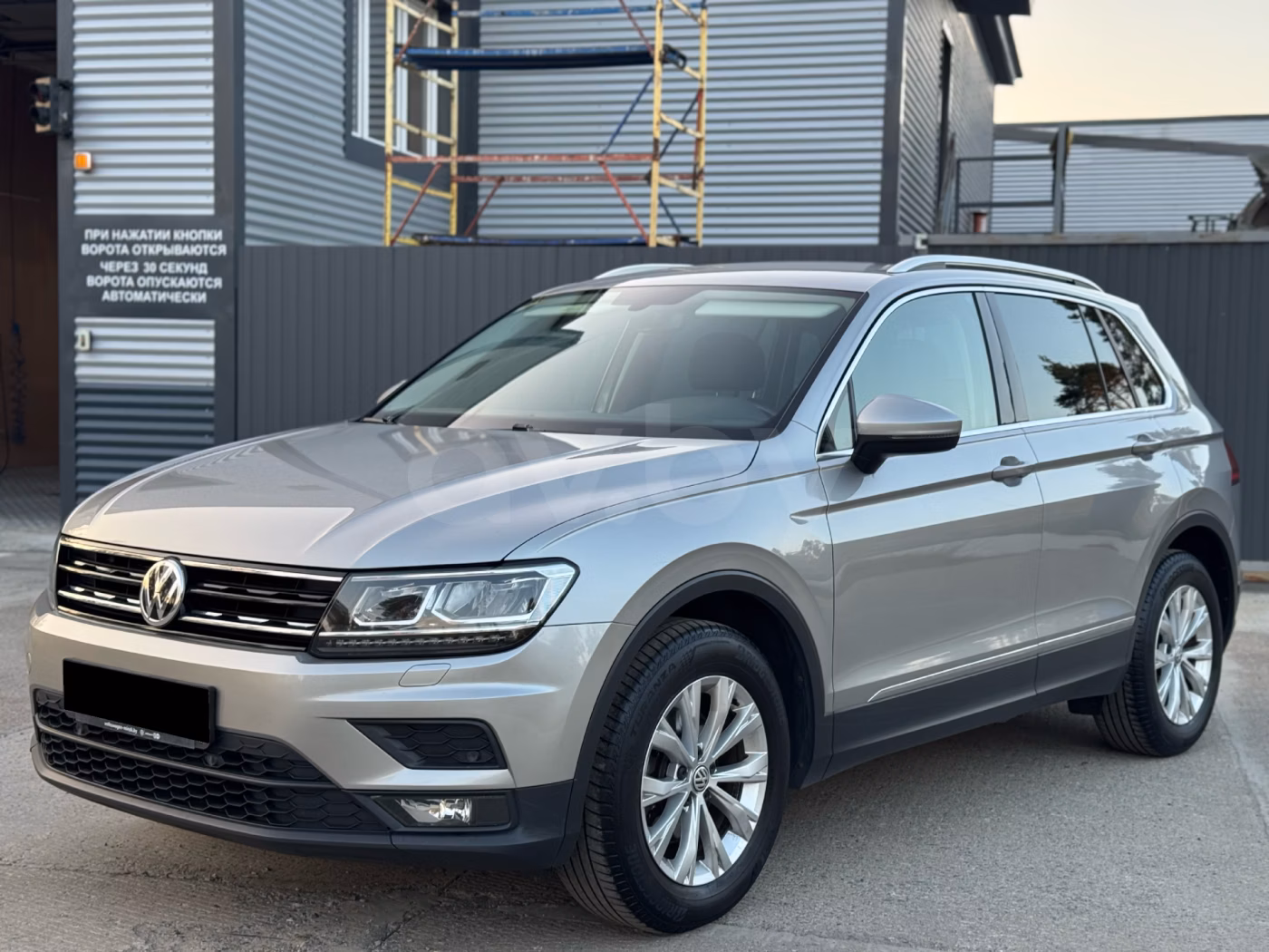 Volkswagen Tiguan фото 2