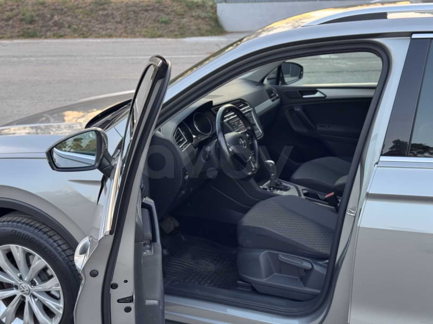 Volkswagen Tiguan фото 13