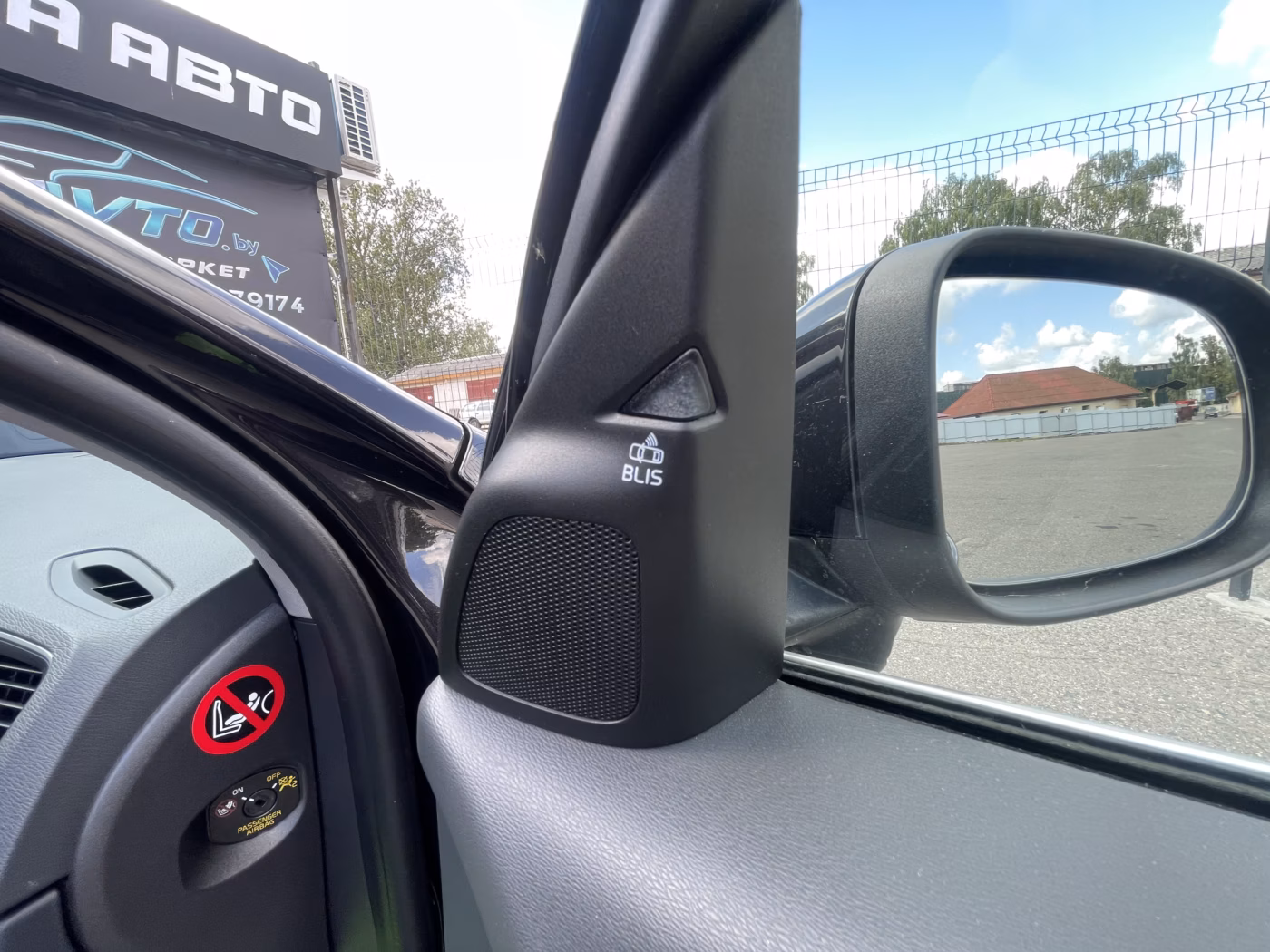 Volvo V60 фото 27