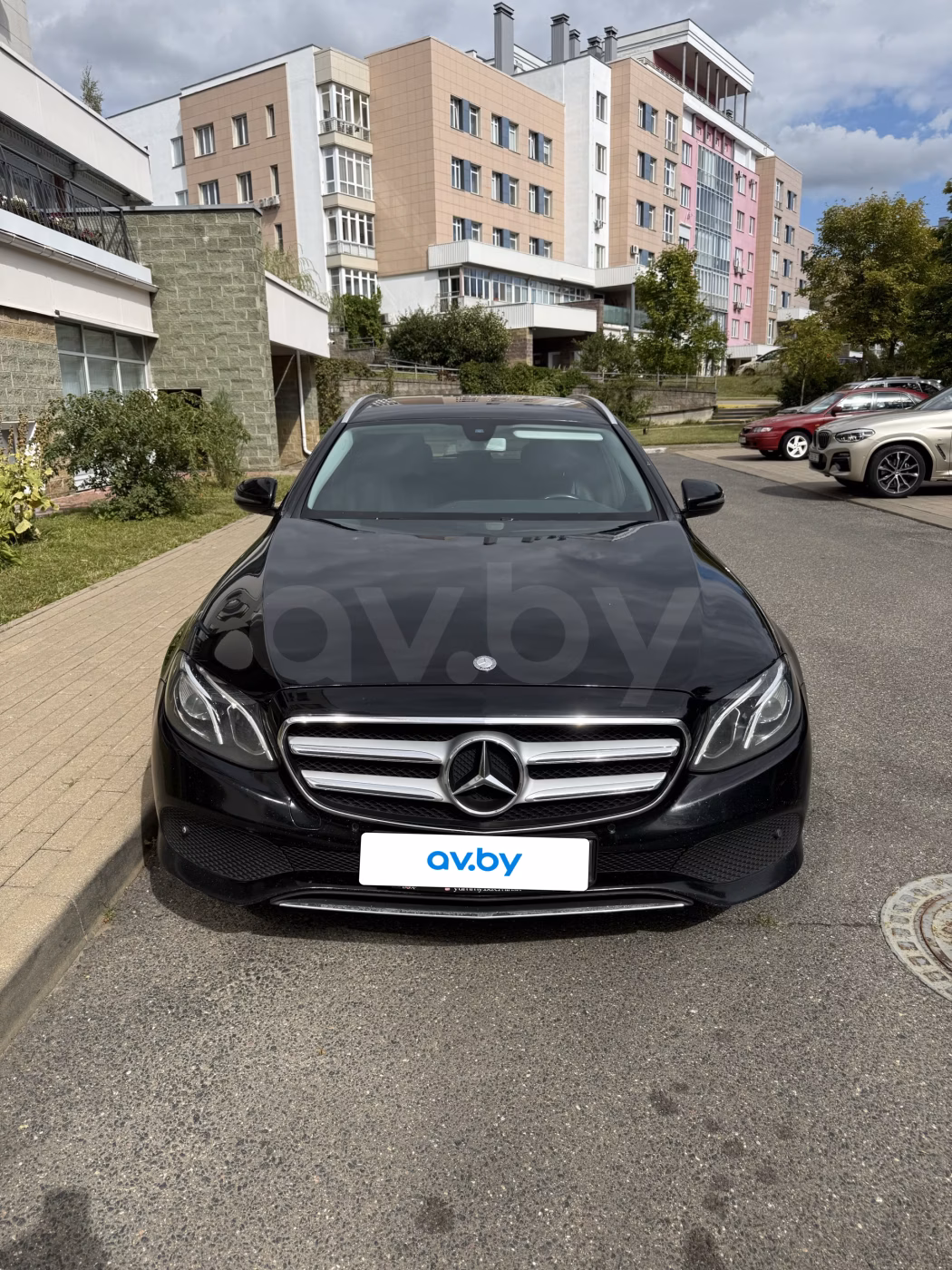 Mercedes-Benz E-Класс фото 2