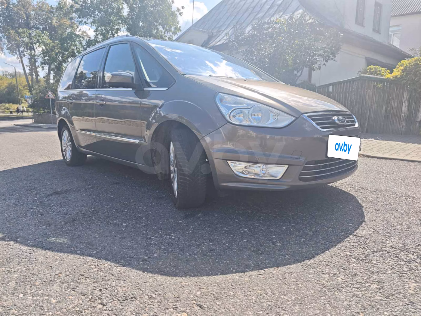 Ford Galaxy фото 7
