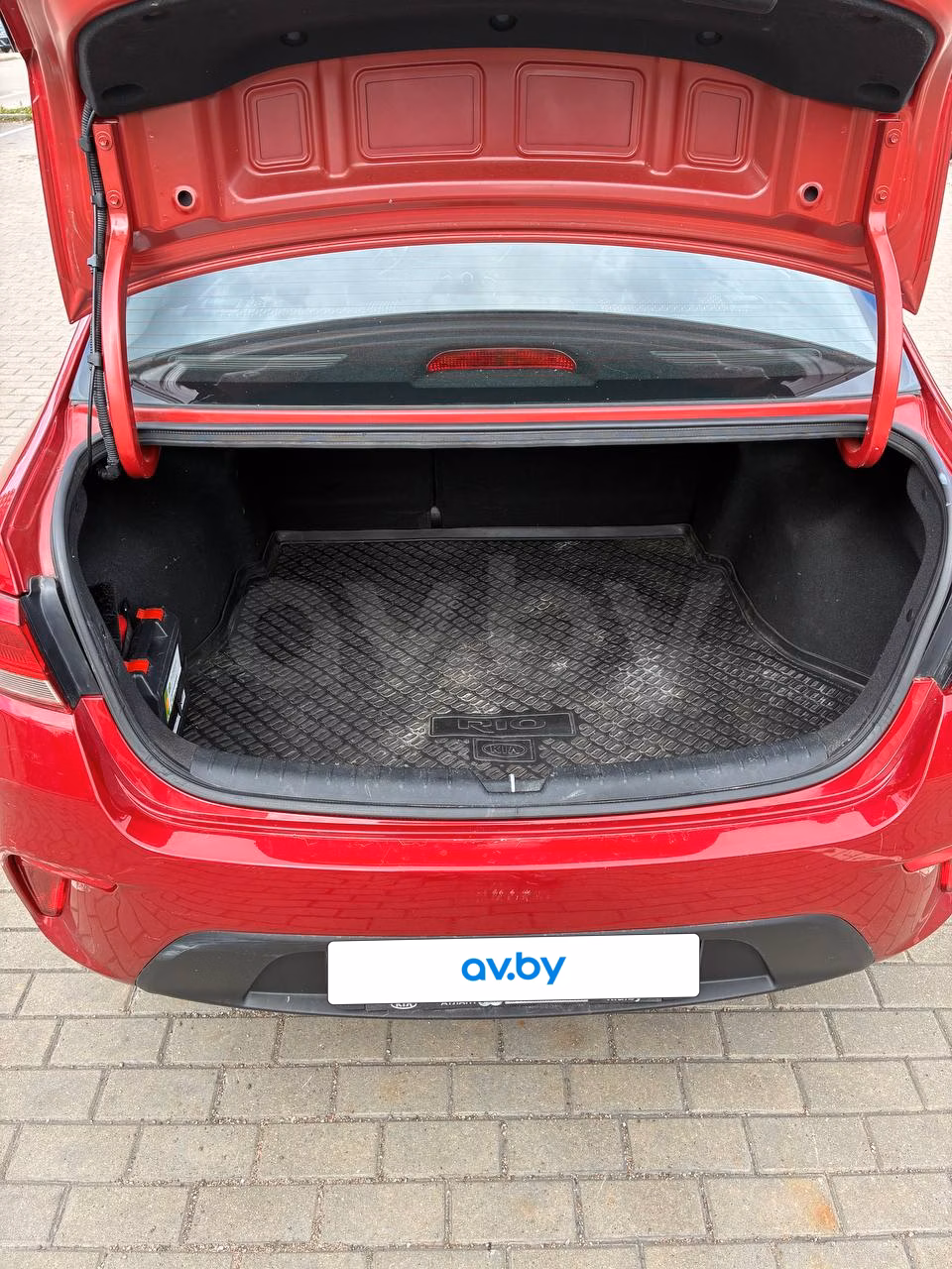 Kia Rio фото 15