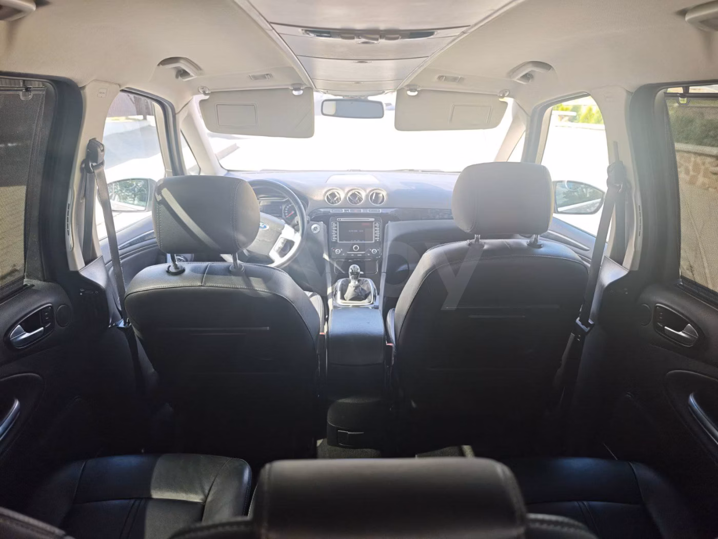 Ford Galaxy фото 10
