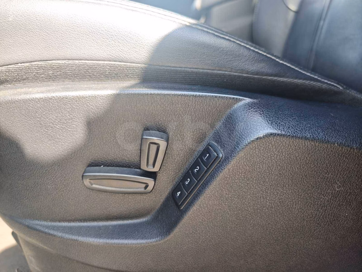 Ford Galaxy фото 26