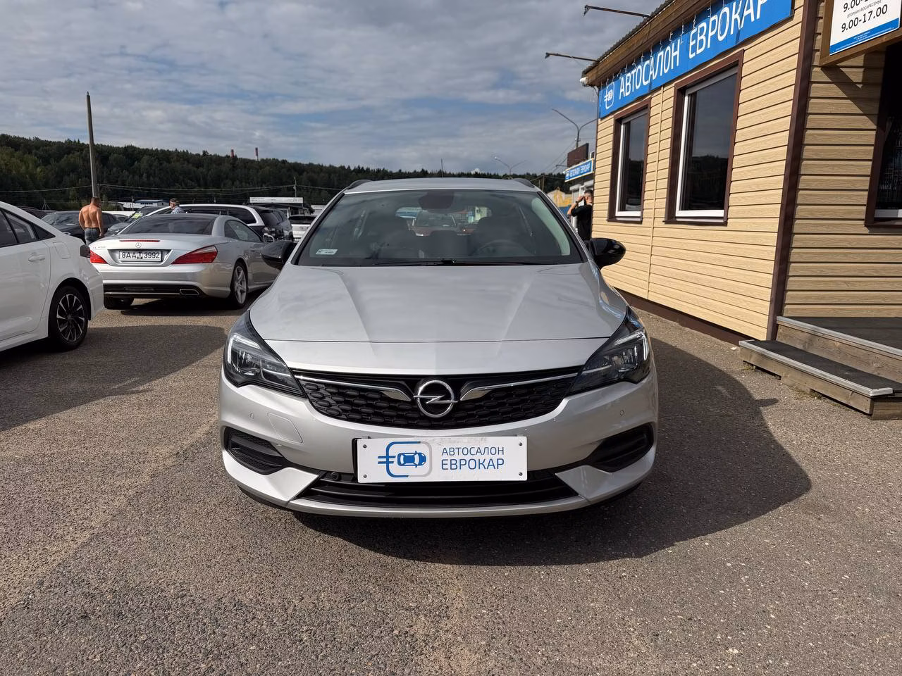 Opel Astra фото 2