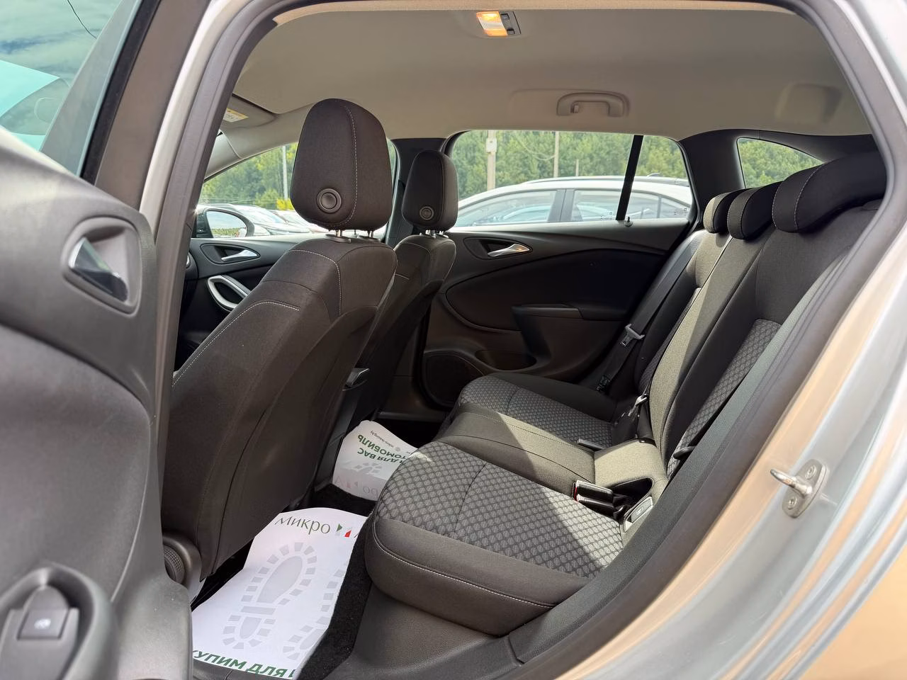 Opel Astra фото 9
