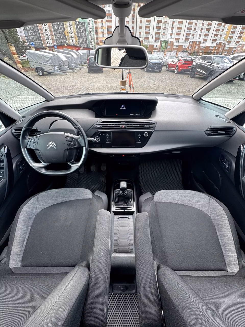 Citroen C4 Spacetourer фото 9