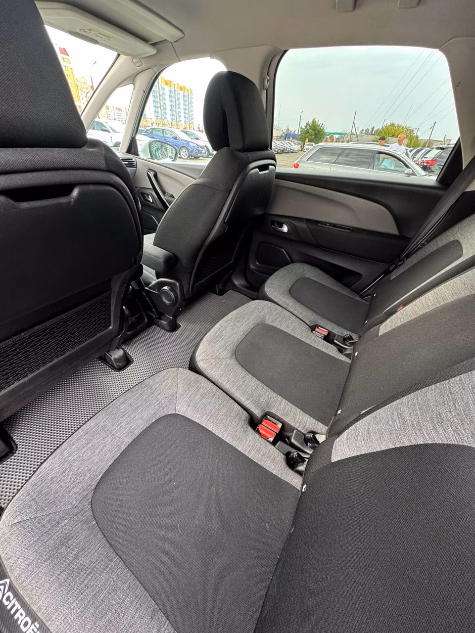 Citroen C4 Spacetourer фото 11