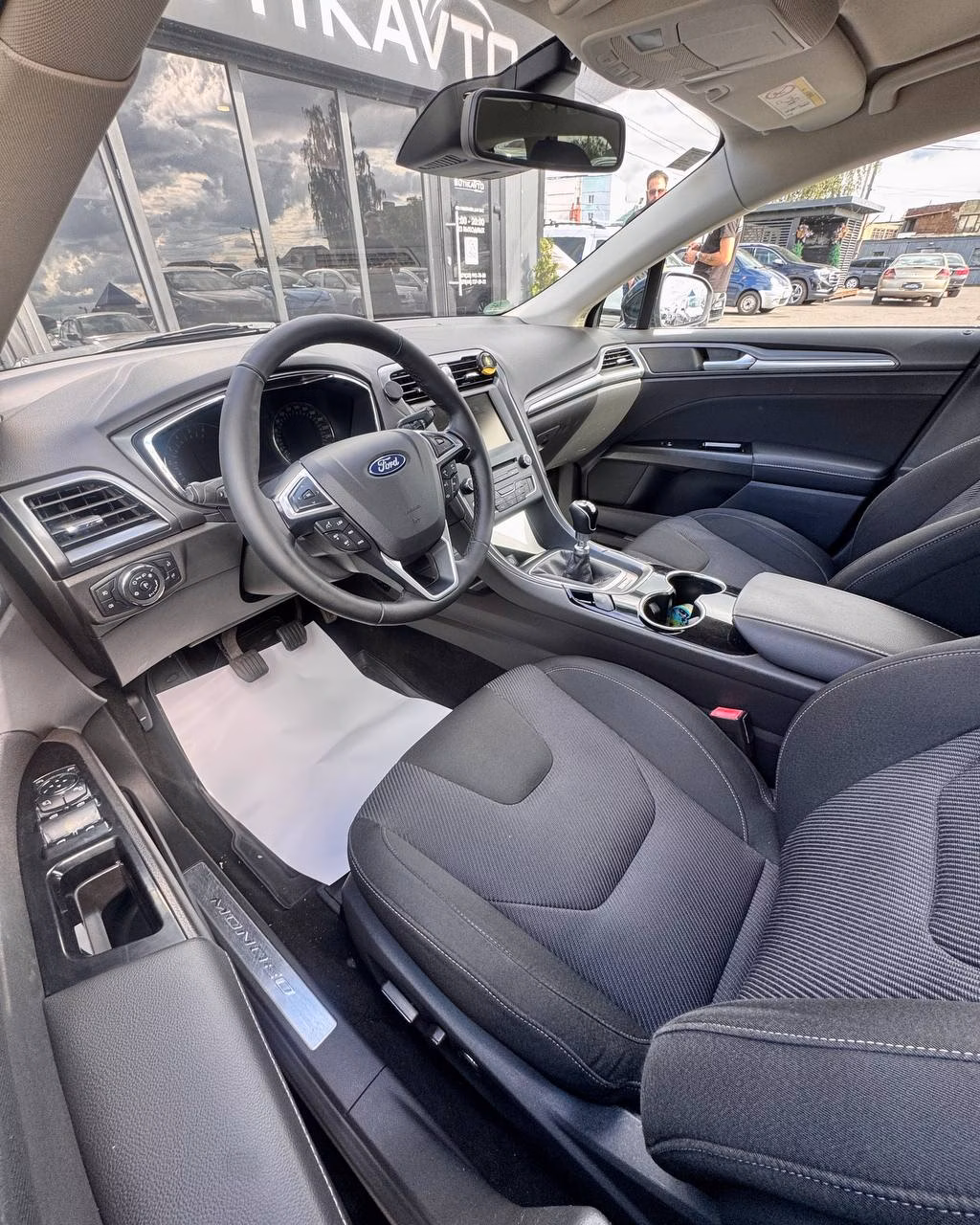 Ford Mondeo фото 10