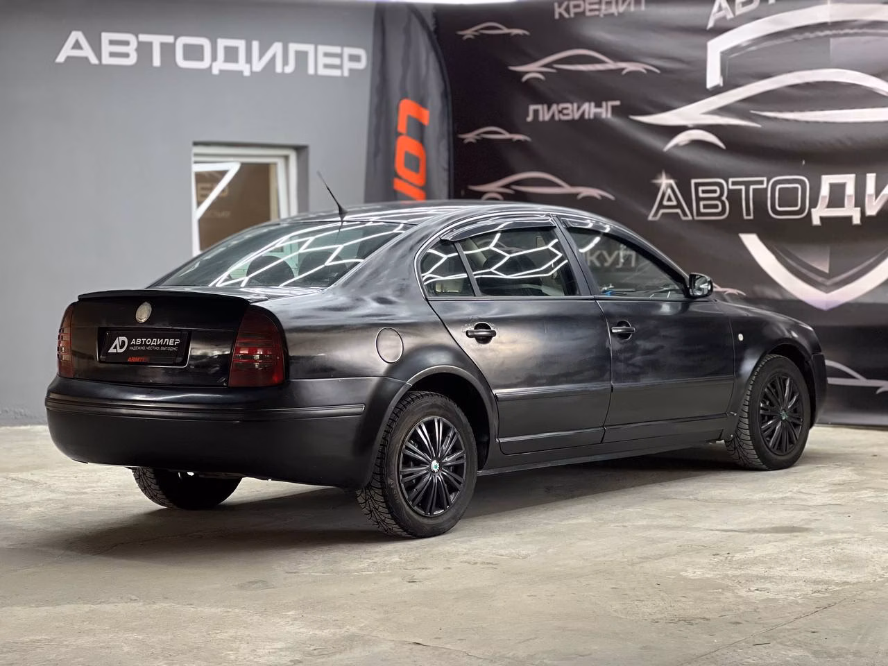 Skoda Superb фото 4