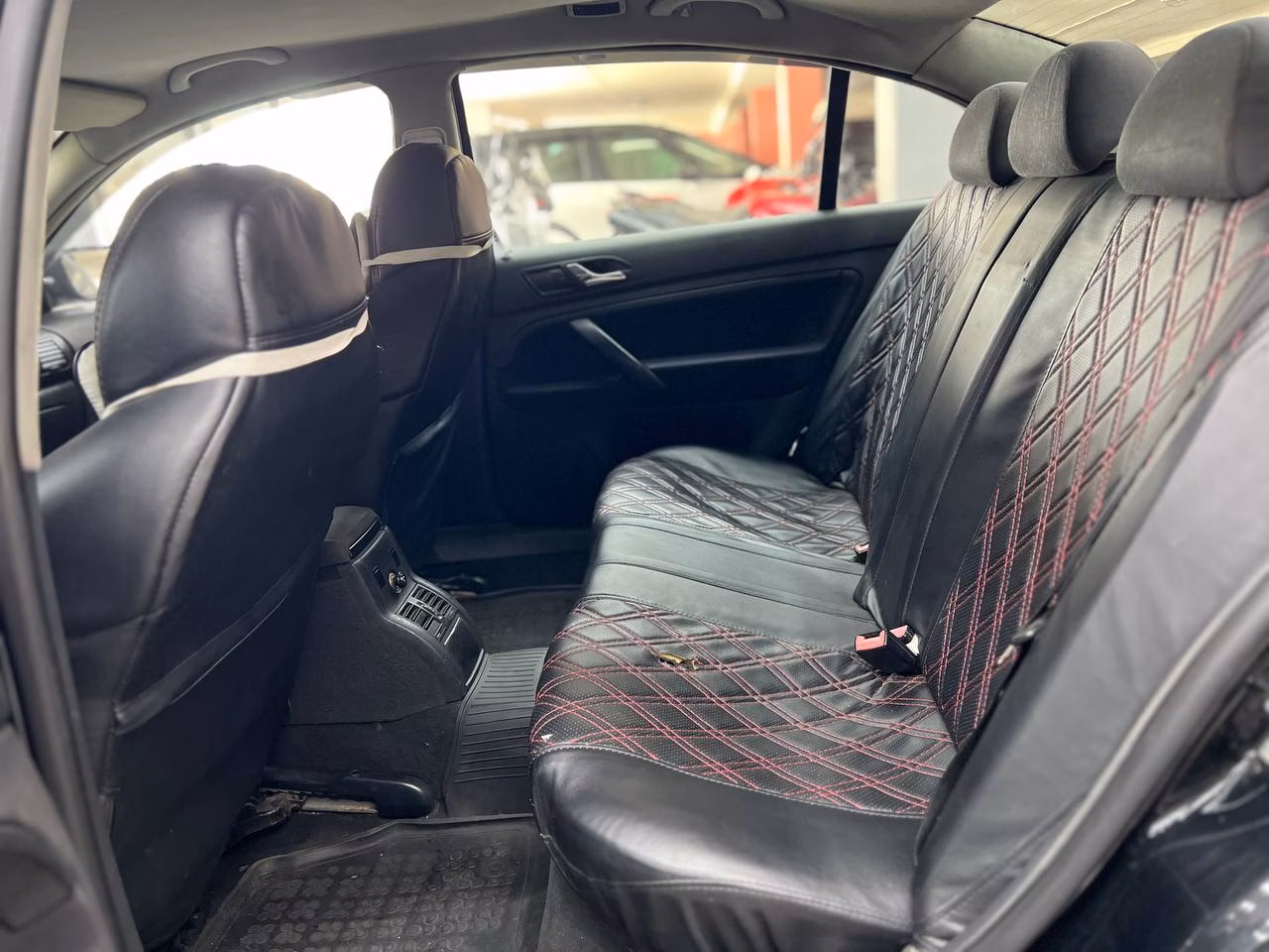 Skoda Superb фото 8