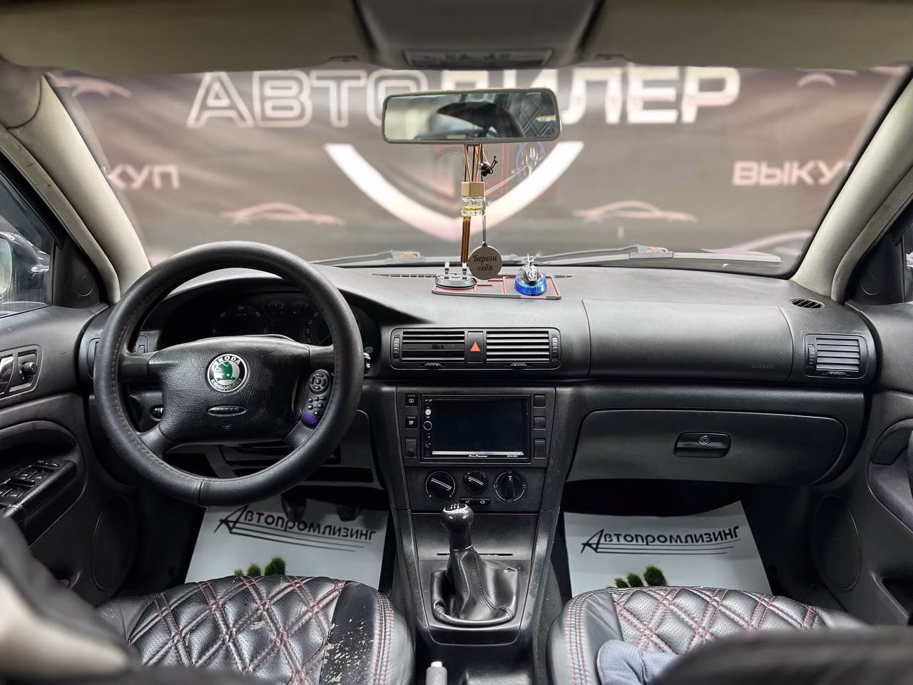 Skoda Superb фото 11