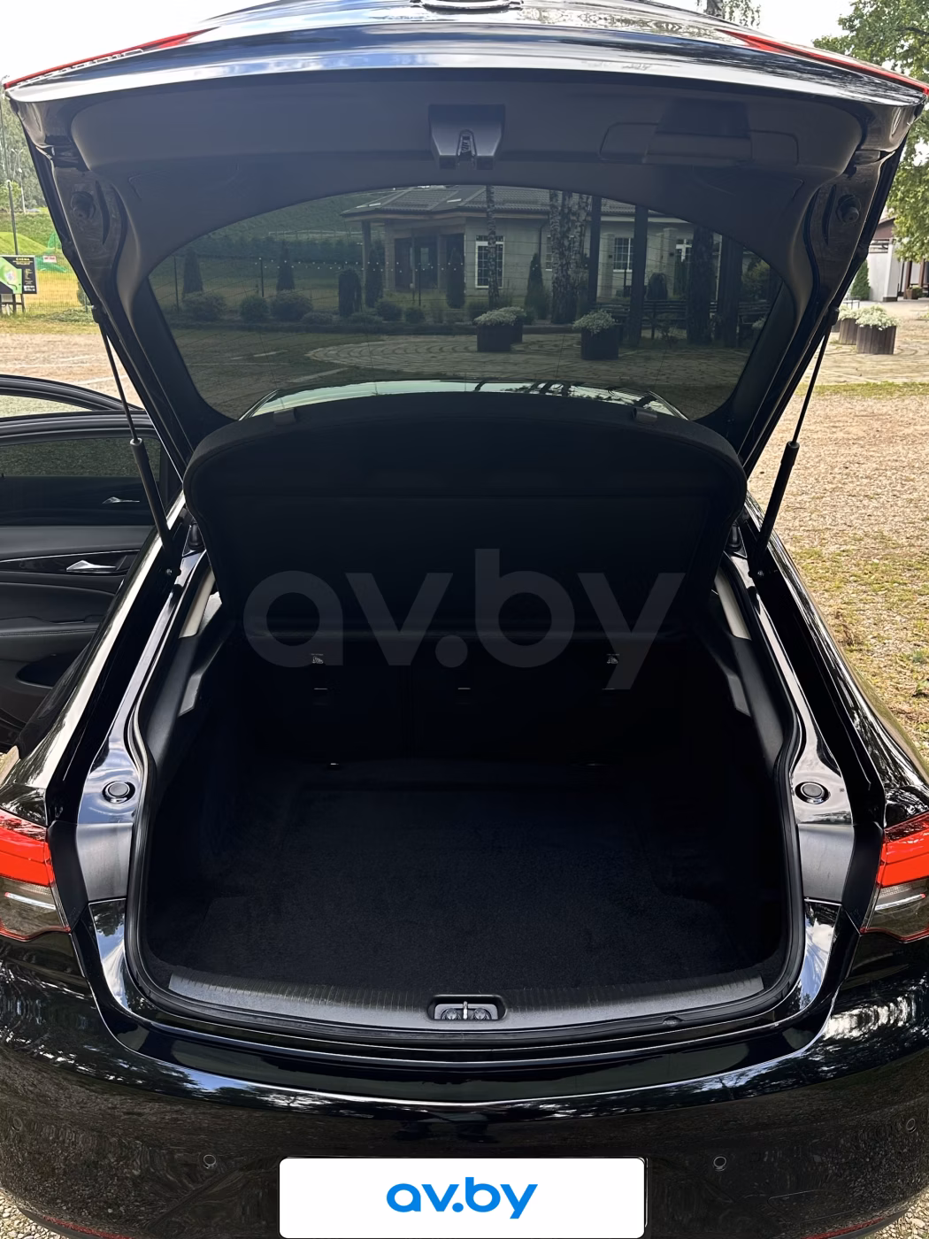 Opel Insignia фото 11