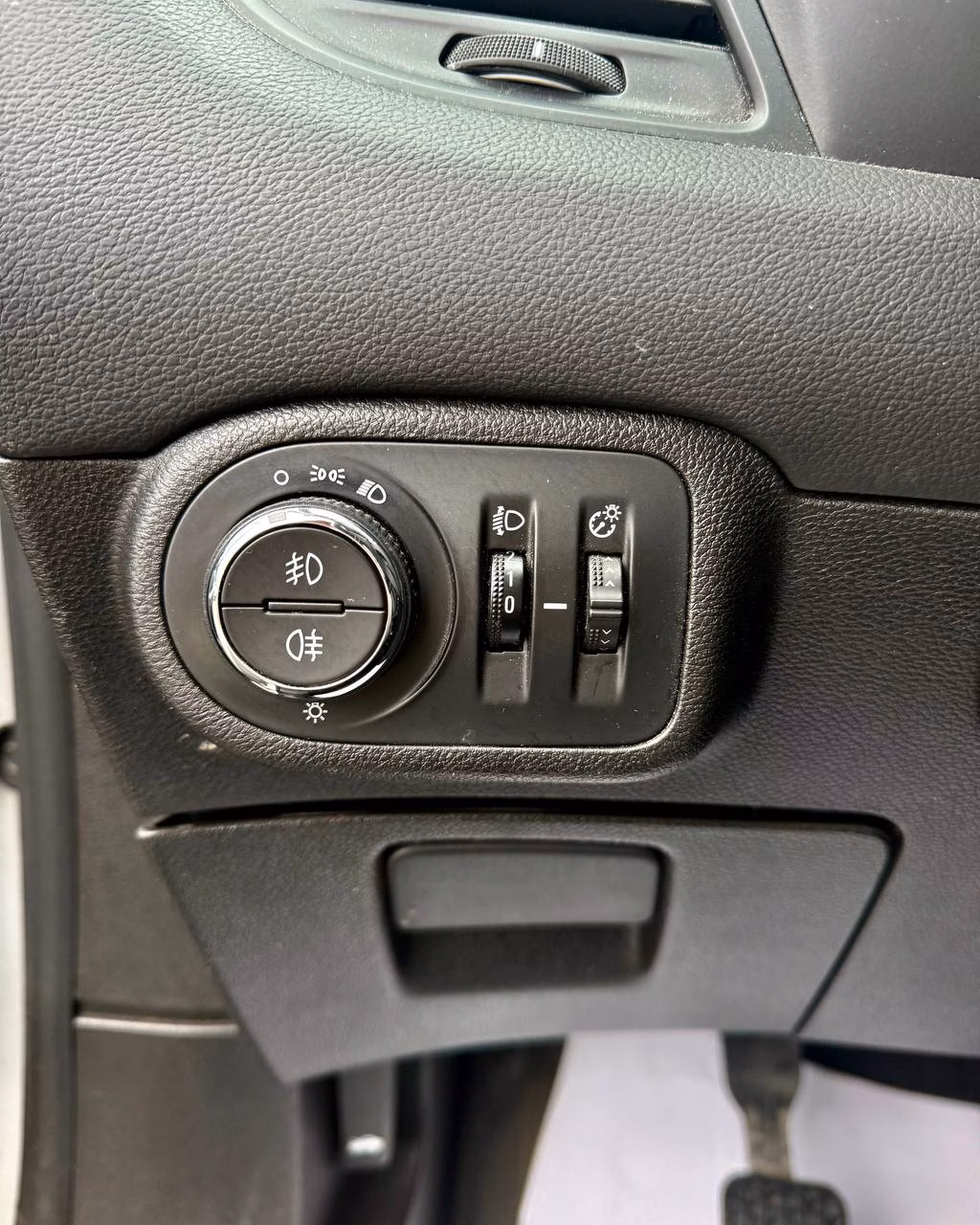 Opel Zafira фото 14