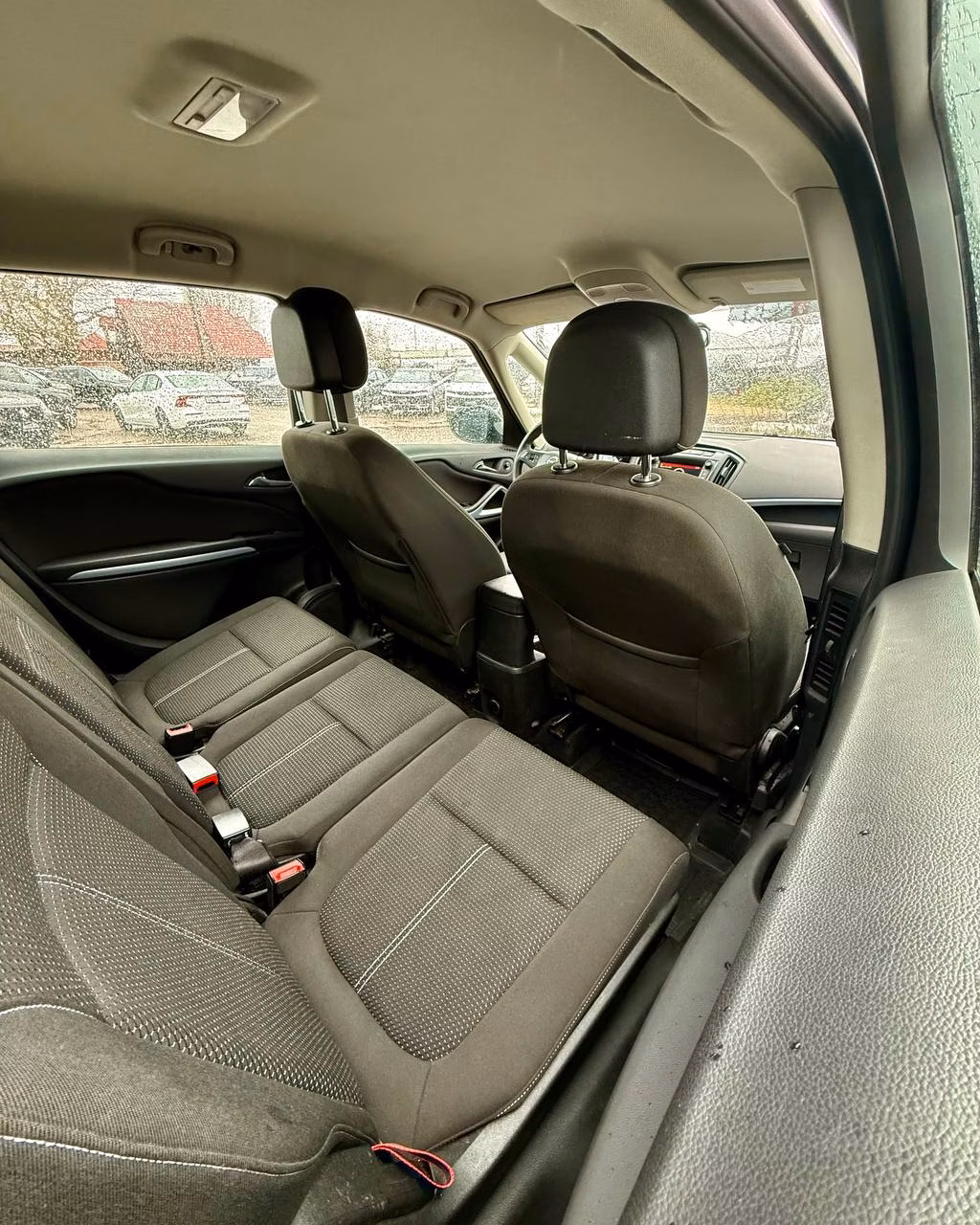 Opel Zafira фото 17