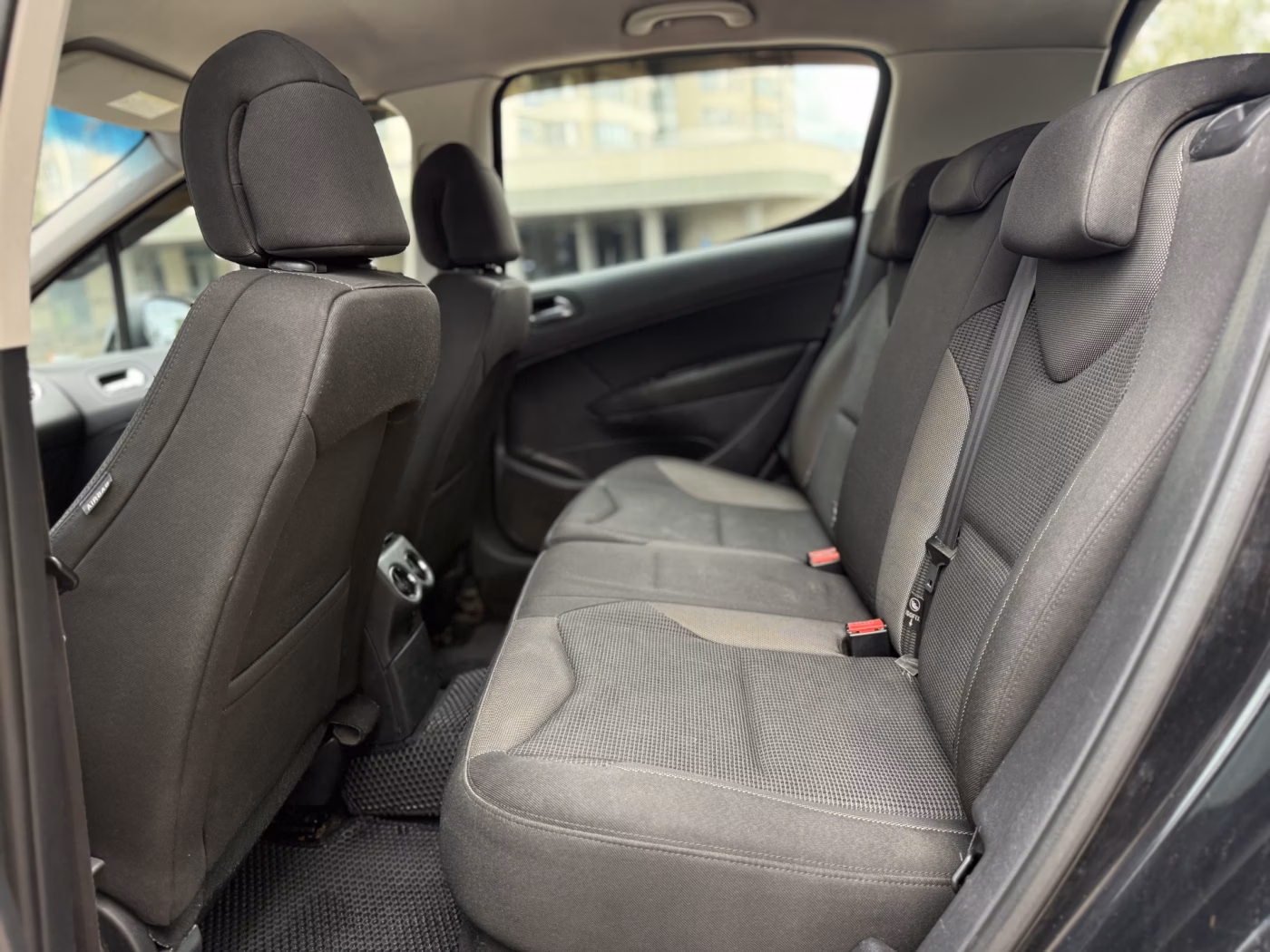 Peugeot 308 фото 14