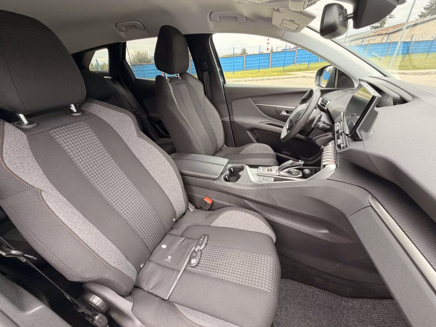 Peugeot 3008 фото 14