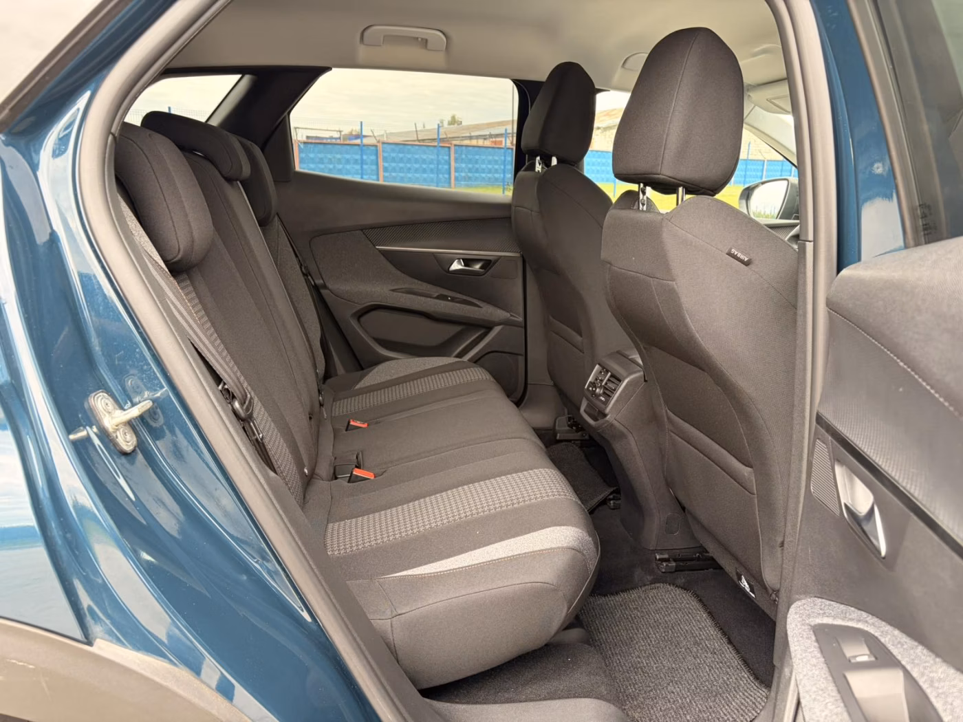 Peugeot 3008 фото 12