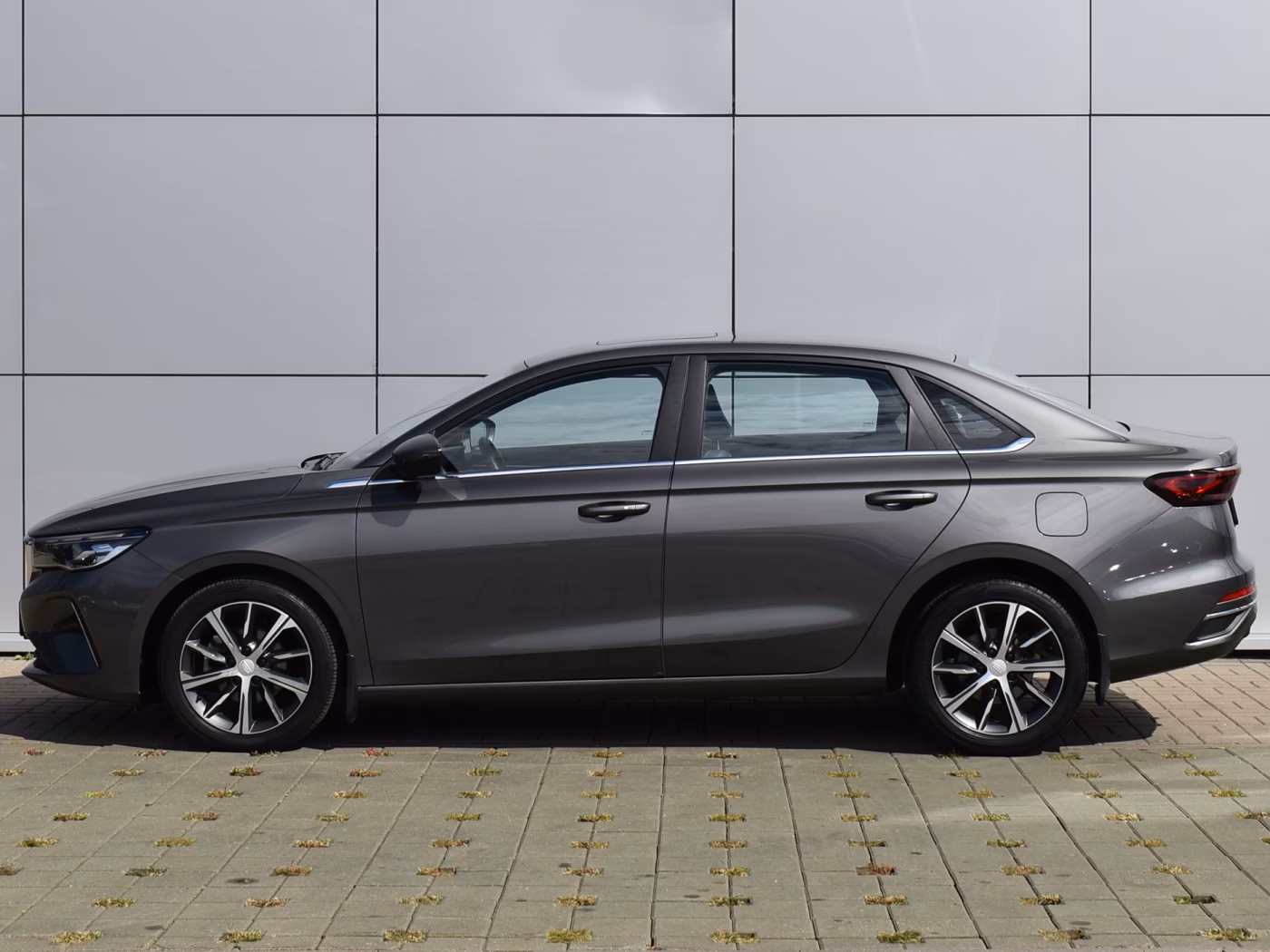 Geely Emgrand фото 8