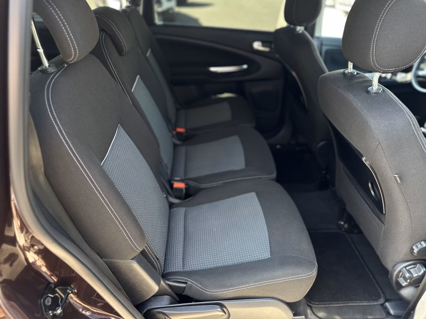 Ford Galaxy фото 13