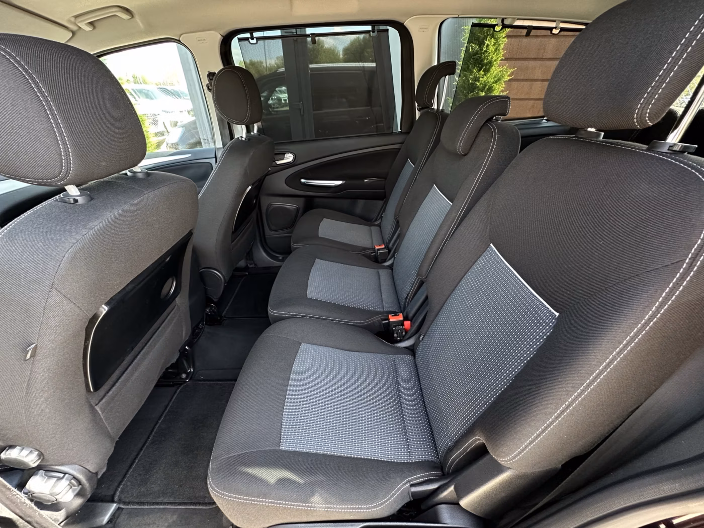 Ford Galaxy фото 11