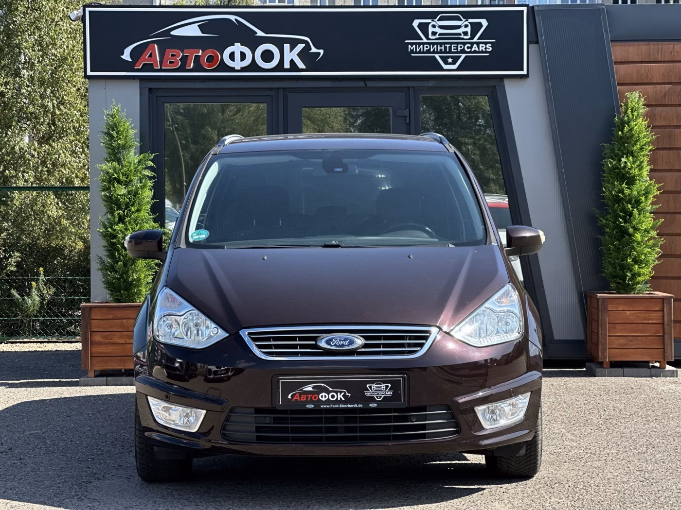 Ford Galaxy фото 8