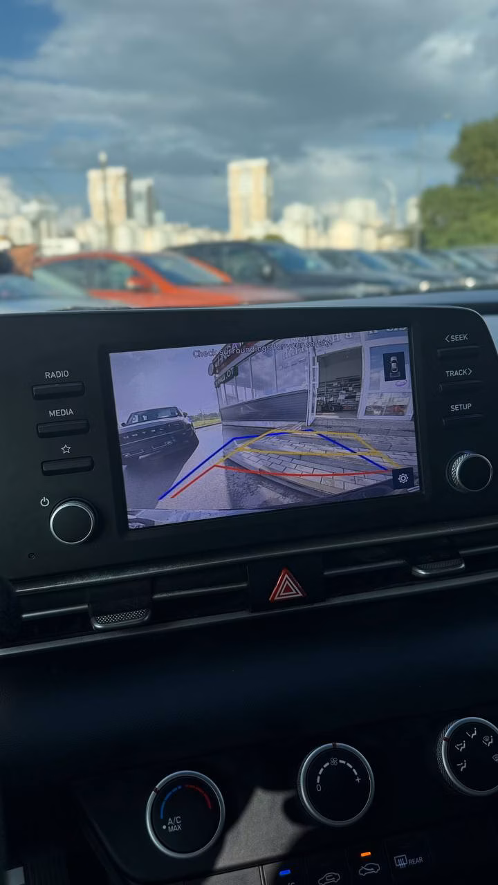Hyundai Elantra фото 16