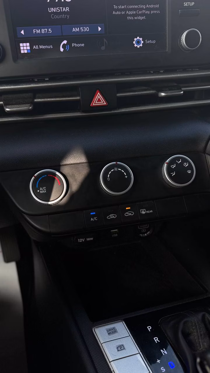 Hyundai Elantra фото 18
