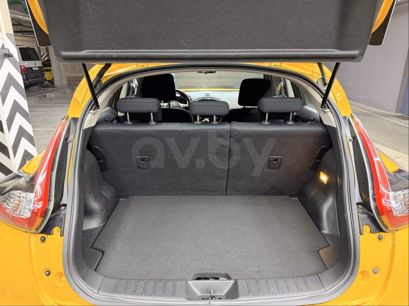 Nissan Juke фото 8
