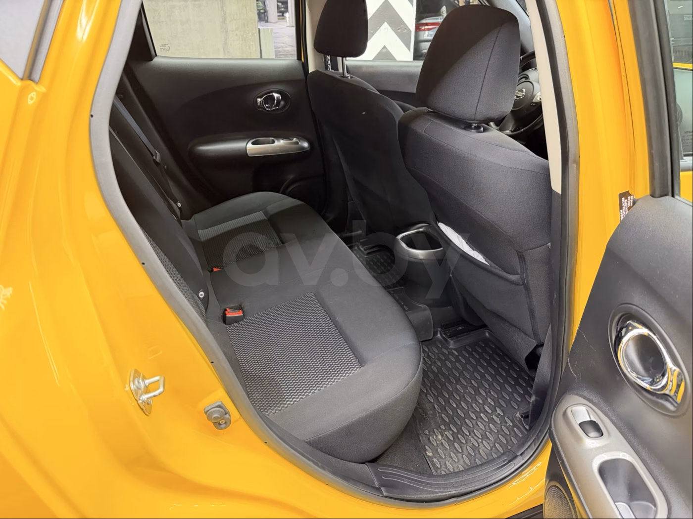 Nissan Juke фото 9