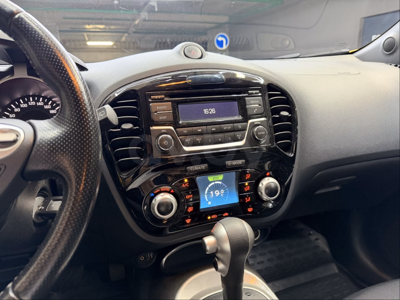 Nissan Juke фото 13