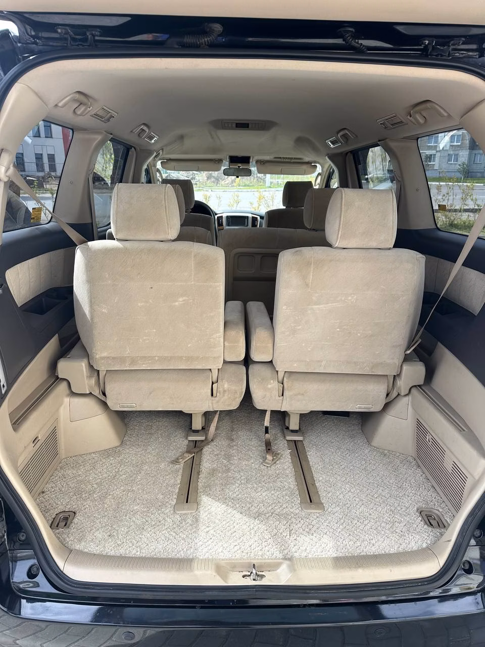 Toyota Alphard фото 18