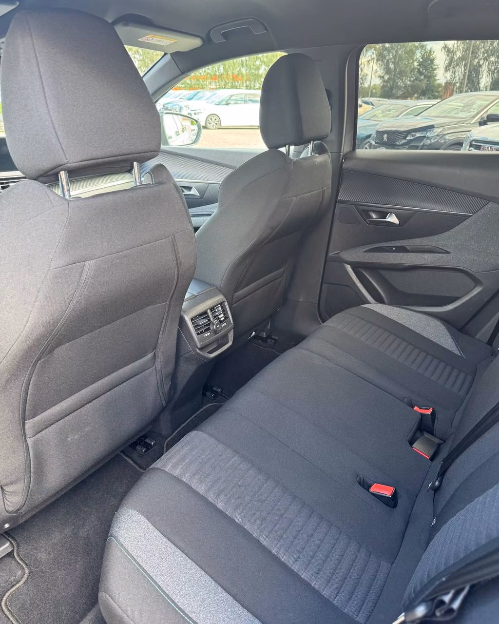Peugeot 3008 фото 11