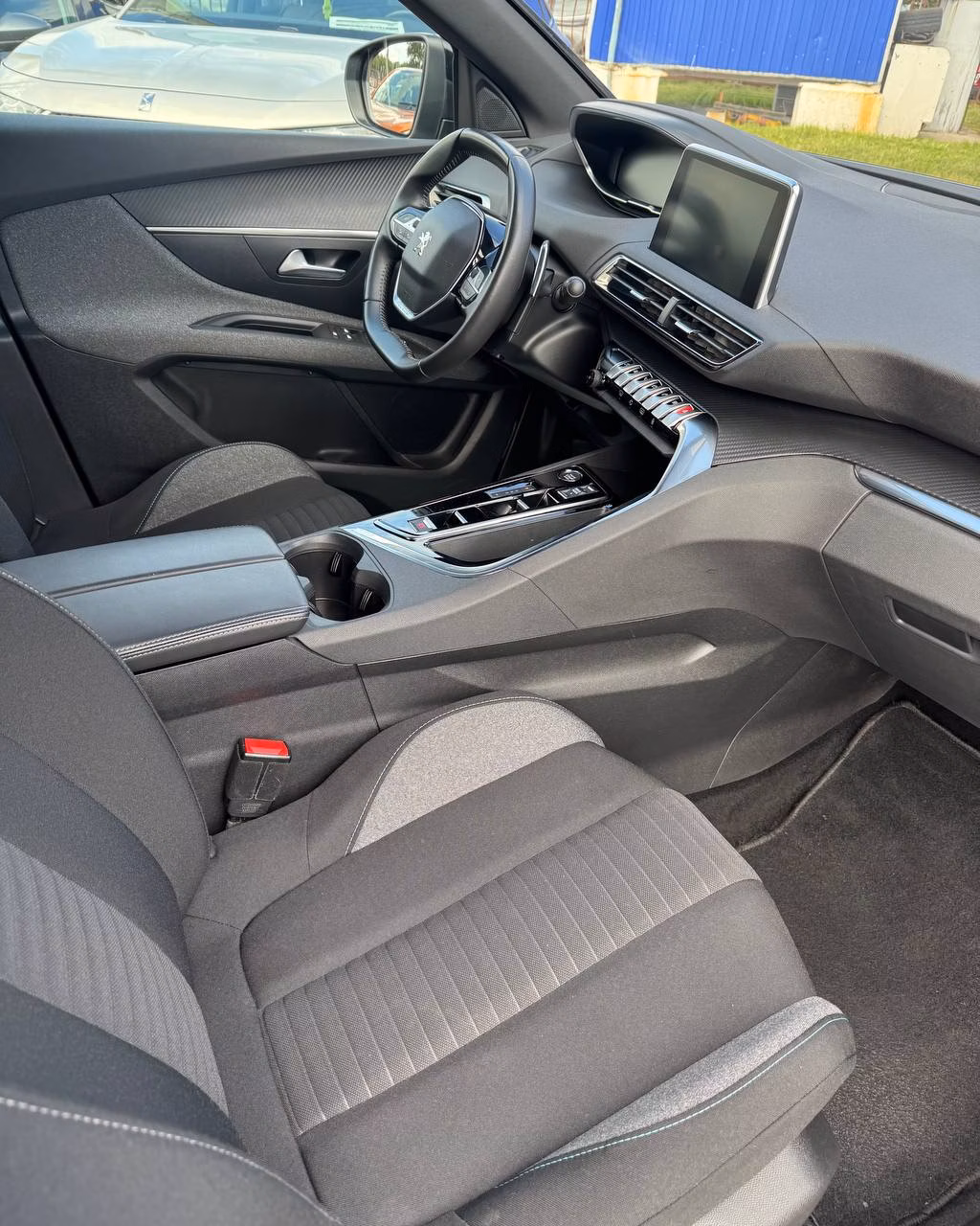 Peugeot 3008 фото 13