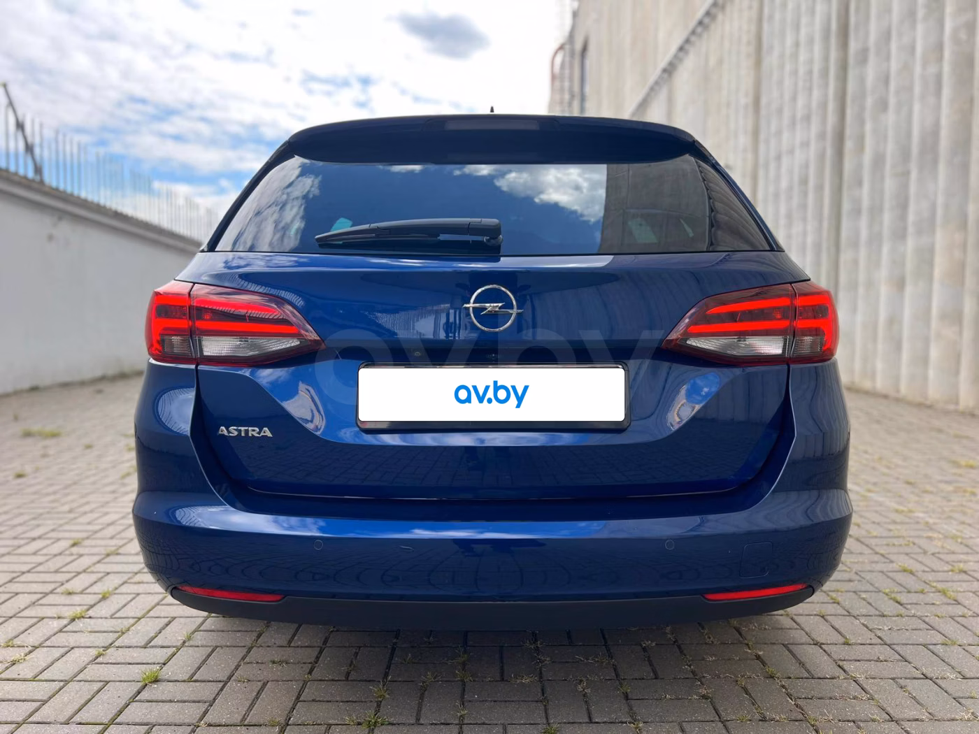Opel Astra фото 8