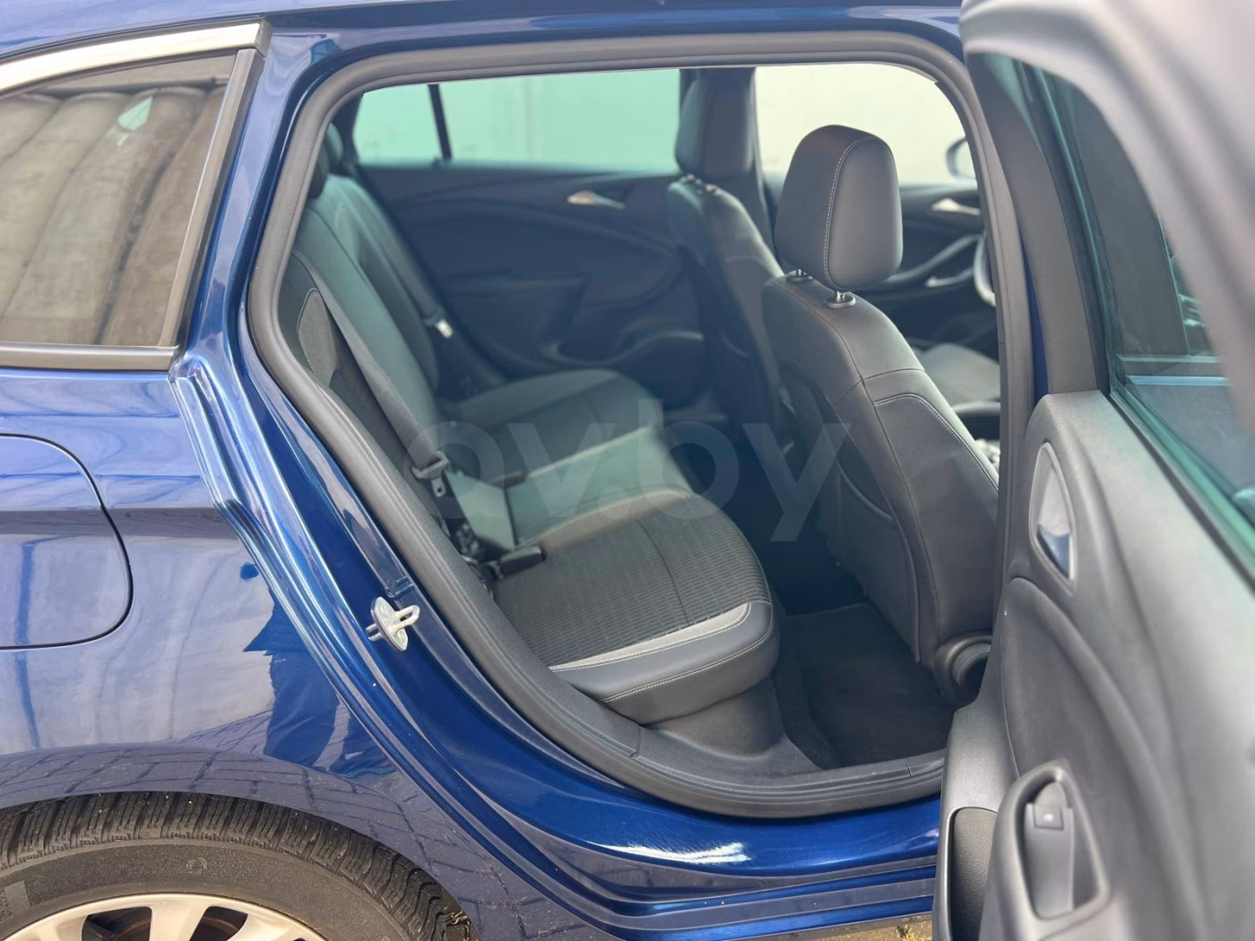 Opel Astra фото 10