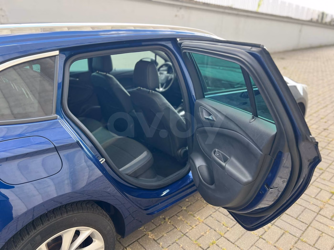 Opel Astra фото 9