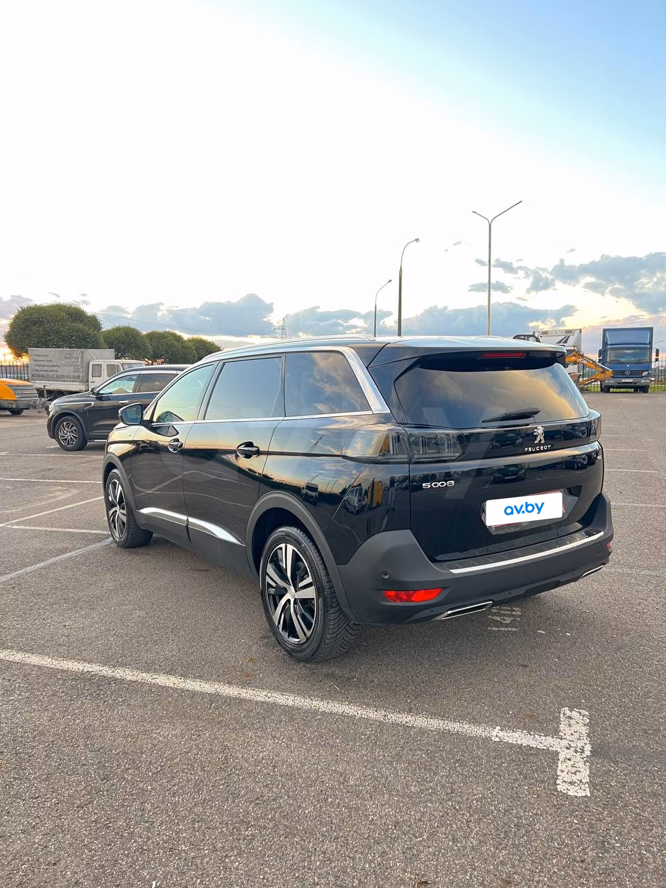 Peugeot 5008 фото 12