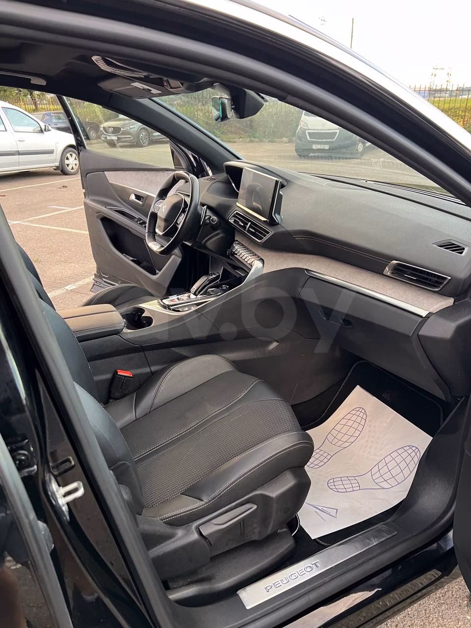 Peugeot 5008 фото 20