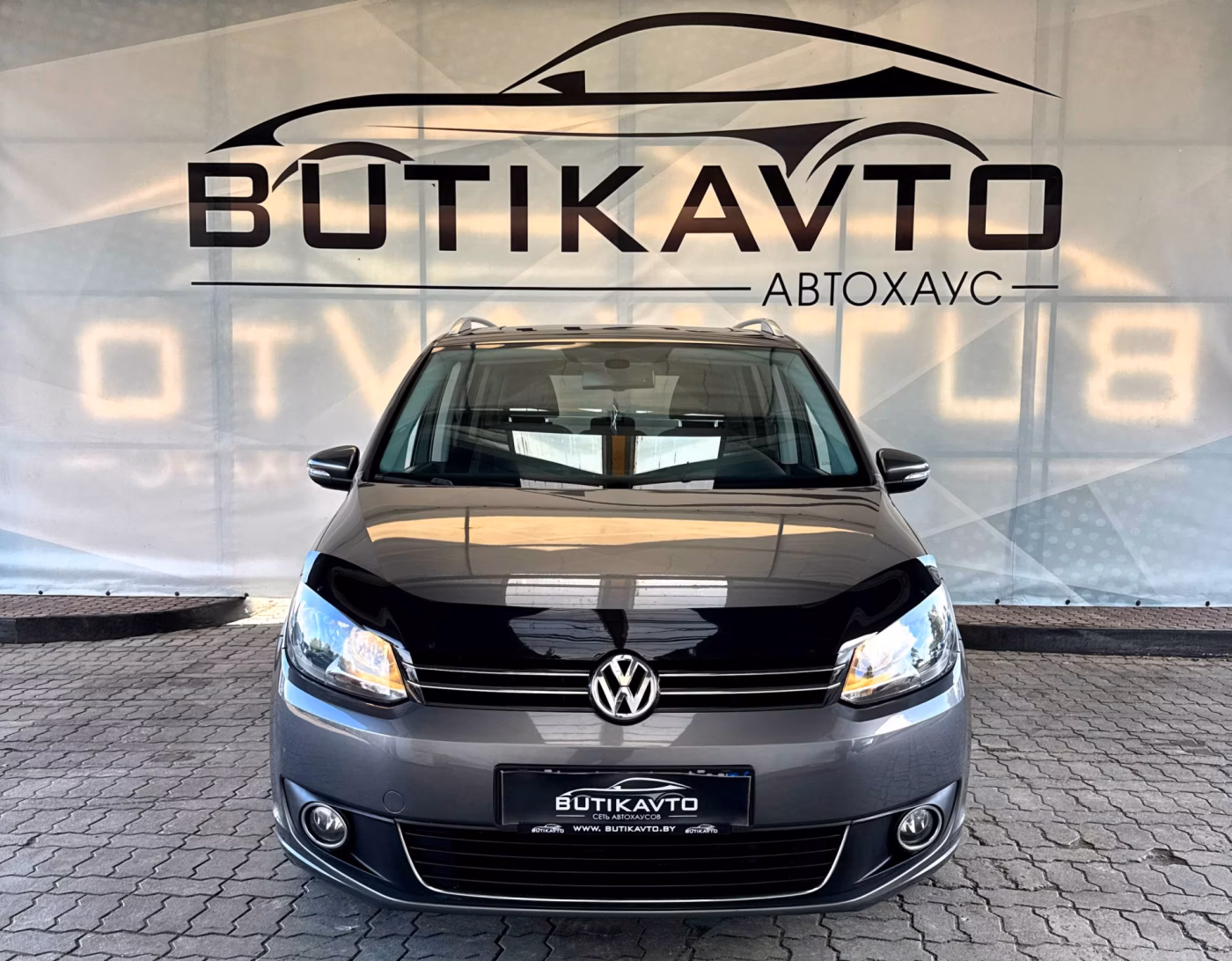 Volkswagen Touran фото 2