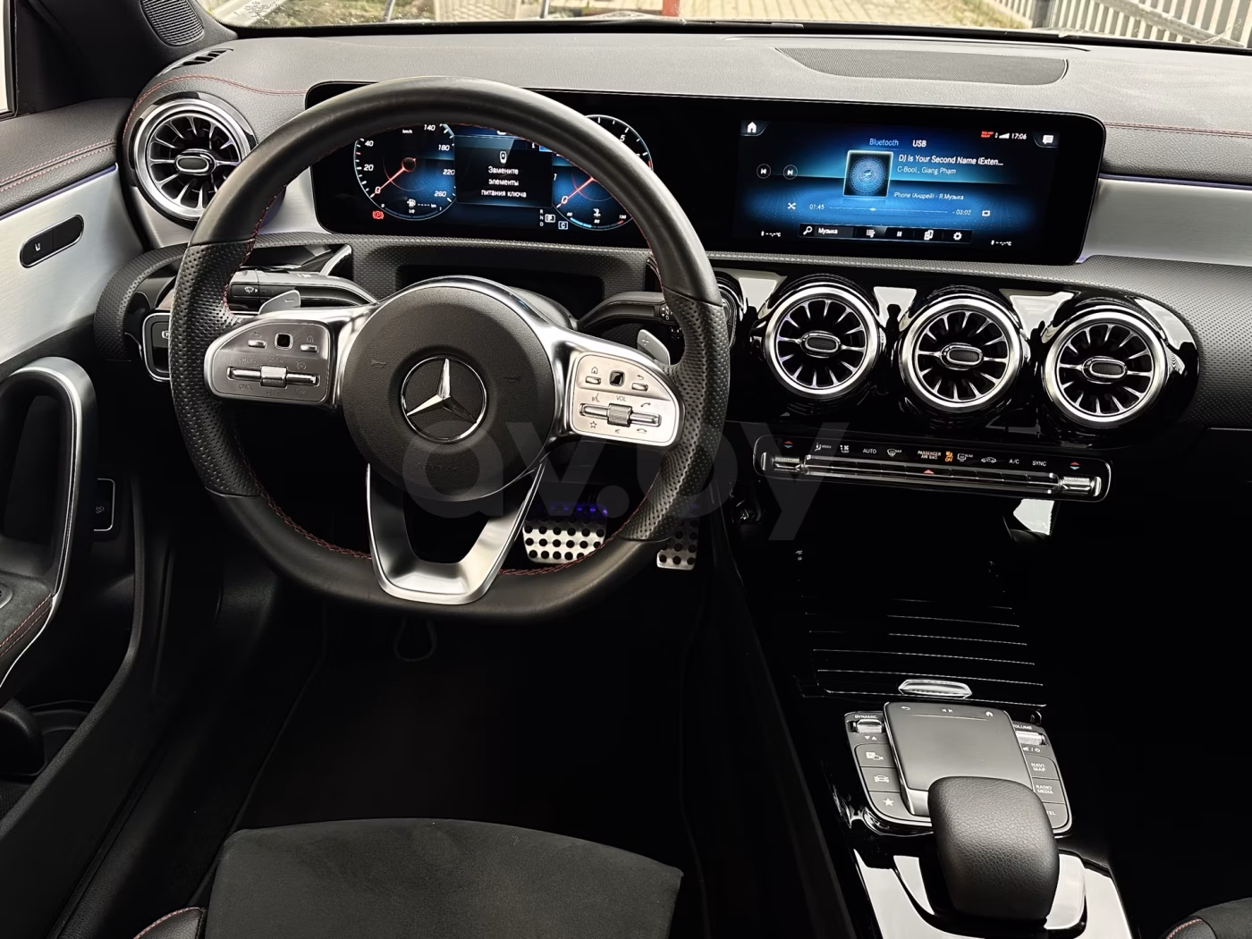 Mercedes-Benz CLA фото 11