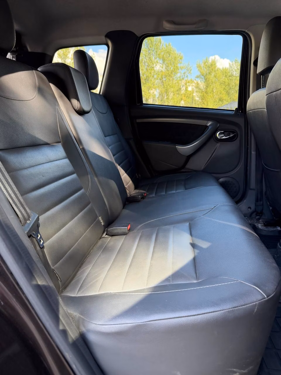 Renault Duster фото 10