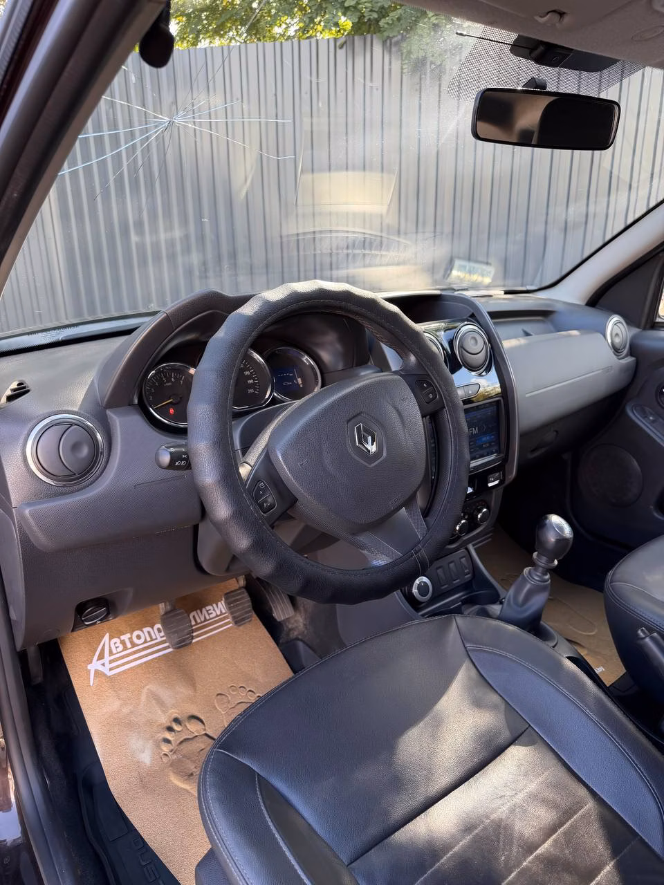 Renault Duster фото 7