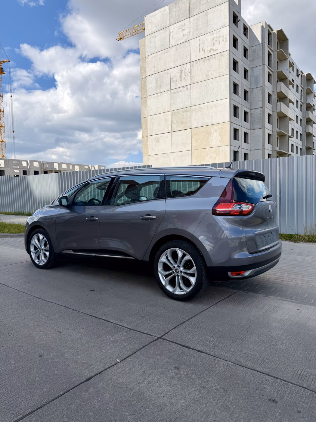 Renault Grand Scenic фото 3