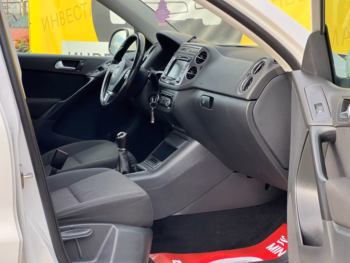 Volkswagen Tiguan фото 18