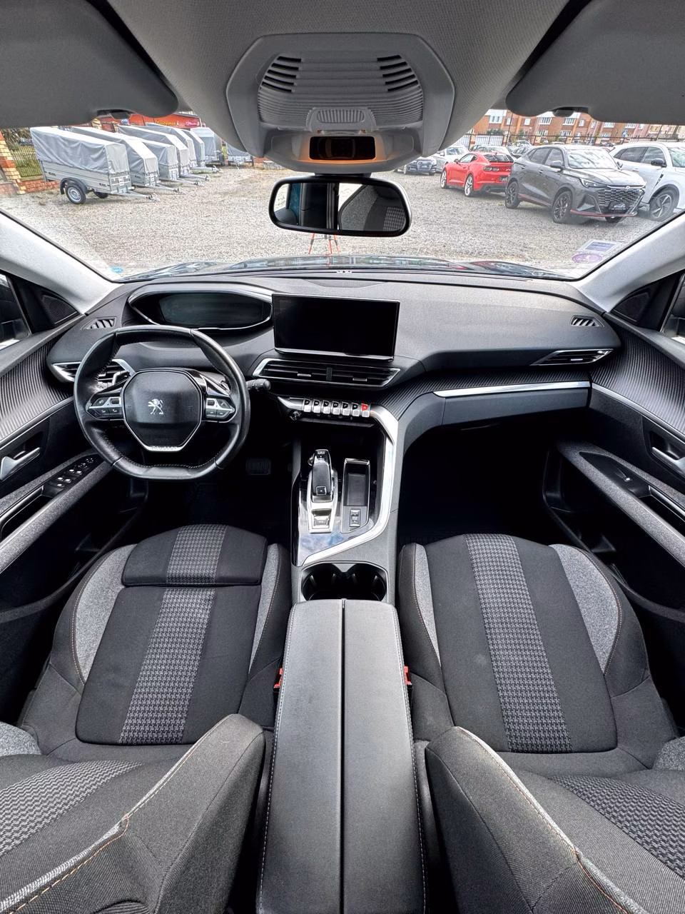 Peugeot 5008 фото 9